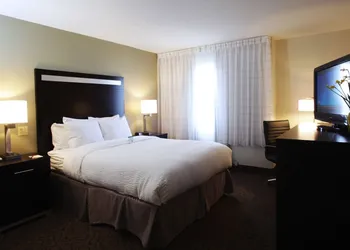 Carrollton Inn hotel thumbnail 7