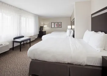 Carrollton Inn hotel thumbnail 8