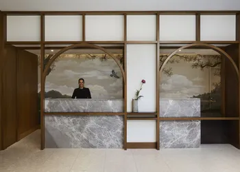 Kimpton Saint George by IHG hotel thumbnail 2