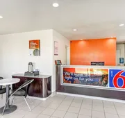 Motel 6 Waco, TX - Lacy Lakeview hotel detail image 3