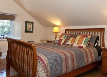 Clyde Hall Bed and Breakfast hotel thumbnail 7