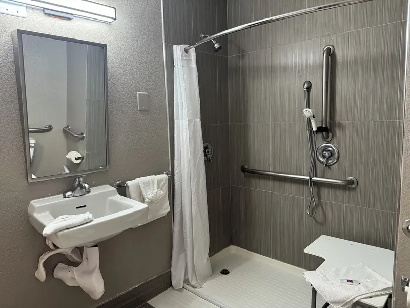 Motel 6 Hollywood hotel detail image 6