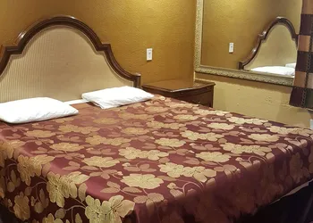 Central Inn Motel on 41 Street hotel thumbnail 5
