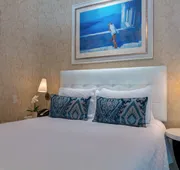 Chateau Inn and Suites hotel detail image 7