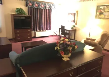Baymont by Wyndham Mount Vernon Renfro Valley hotel thumbnail 6