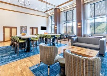Hampton Inn & Suites Silverthorne hotel thumbnail 2