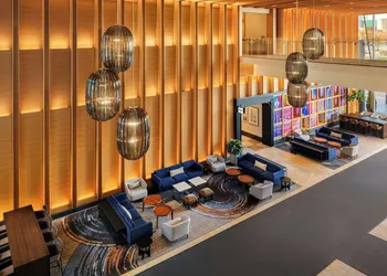 Delta Hotels by Marriott Toronto hotel thumbnail 3