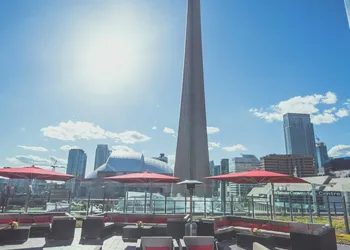 Delta Hotels by Marriott Toronto hotel thumbnail 4