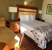 Peach Tree Inn hotel detail image 4