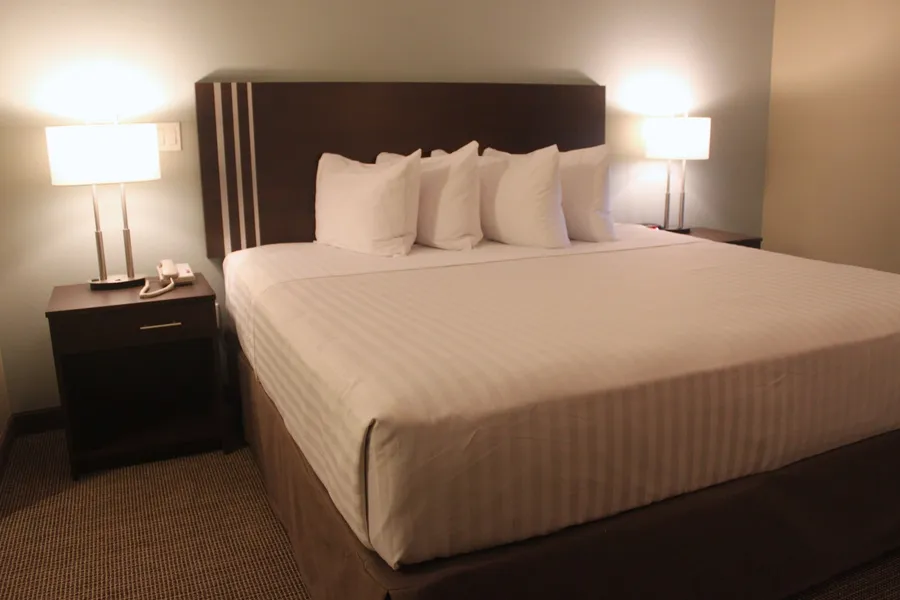 Meridian Inn & Suites Lloydminster hotel detail image 6