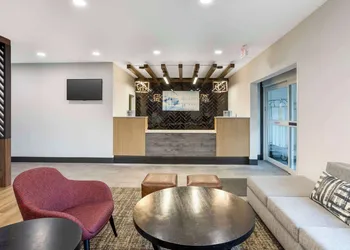 Best Western Plus Columbia Inn hotel thumbnail 3