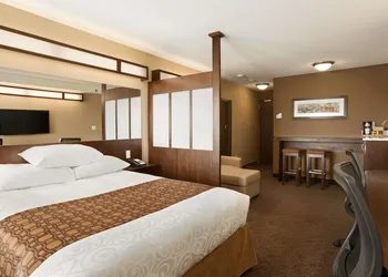 Microtel Inn & Suites by Wyndham Blackfalds Red Deer North hotel thumbnail 4