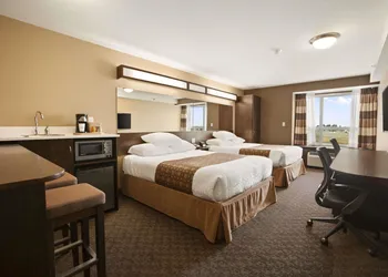Microtel Inn & Suites by Wyndham Blackfalds Red Deer North hotel thumbnail 5