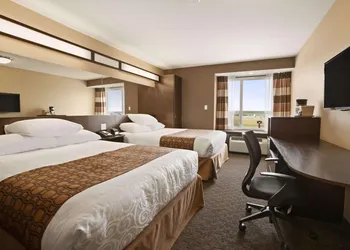 Microtel Inn & Suites by Wyndham Blackfalds Red Deer North hotel thumbnail 7