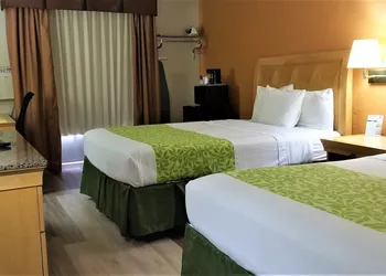 Lyons Inn hotel thumbnail 4