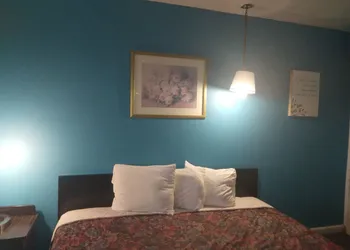 Capri Motel hotel thumbnail 5
