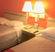 Red Carpet Inn hotel detail image 4