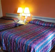 Red Carpet Inn hotel detail image 5