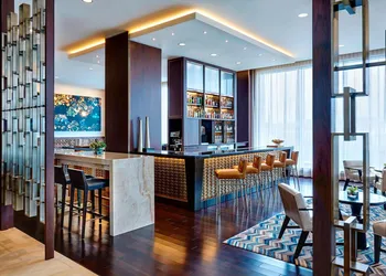 JW Marriott Minneapolis Mall of America hotel thumbnail 2