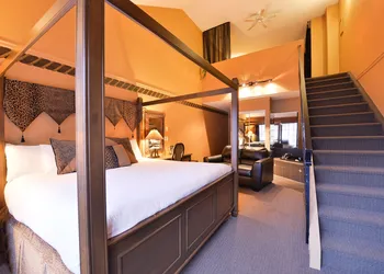 Prestige Vernon Hotel hotel thumbnail 4