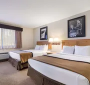 Best Western Golden Spike Inn & Suites hotel detail image 7