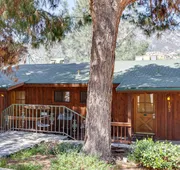 Whispering Pines Lodge hotel detail image 7