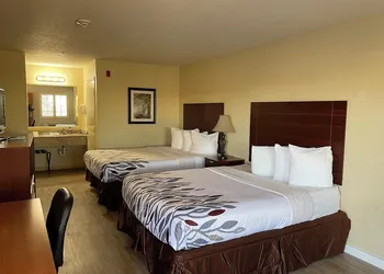 Kenedy Inn & Suites hotel thumbnail 5