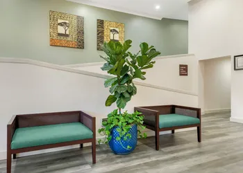 Parkway International Resort hotel thumbnail 2