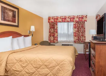 Travelodge by Wyndham Klamath Falls hotel thumbnail 4