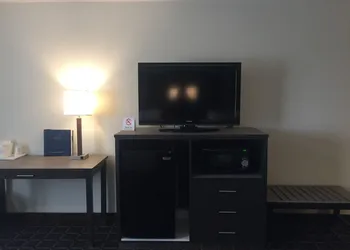 Travelodge by Wyndham Angels Camp CA hotel thumbnail 7