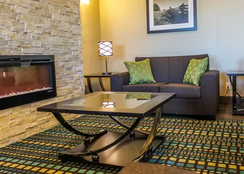 Best Western Plus Moosomin Hotel hotel thumbnail 6