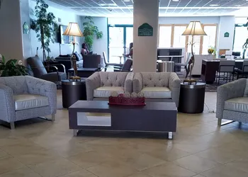 Wingate by Wyndham - Destin FL hotel thumbnail 2