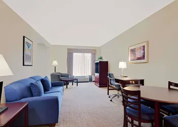 Wingate by Wyndham - Destin FL hotel thumbnail 7