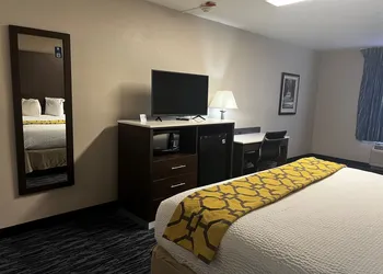 Baymont by Wyndham Port Arthur/Groves Area hotel thumbnail 5