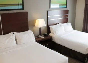 Holiday Inn Express Golden-Kicking Horse by IHG hotel thumbnail 7