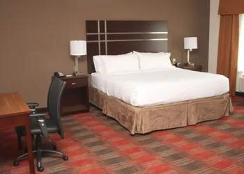 Holiday Inn Express & Suites Cumberland - La Vale by IHG hotel thumbnail 7