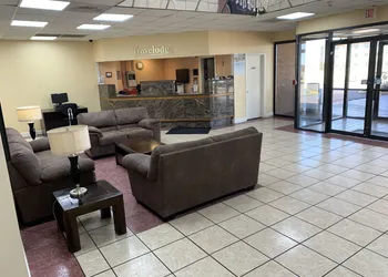 Travelodge by Wyndham Odessa hotel thumbnail 2