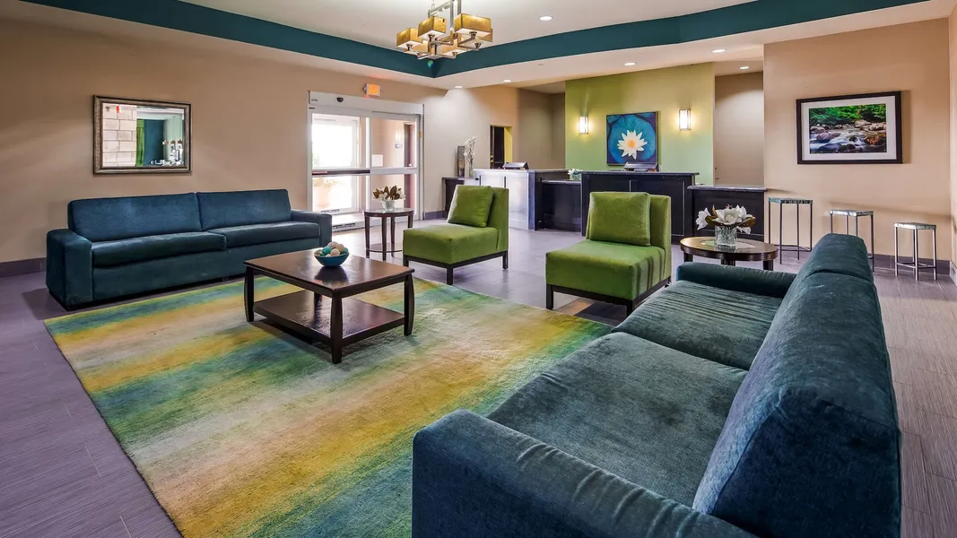 Best Western Plus Carrizo Springs Inn & Suites hotel detail image 2