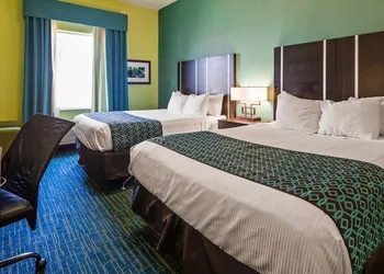 Best Western Plus Carrizo Springs Inn & Suites hotel thumbnail 3