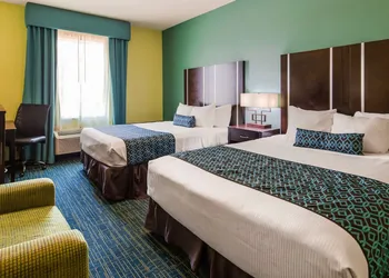 Best Western Plus Carrizo Springs Inn & Suites hotel thumbnail 4