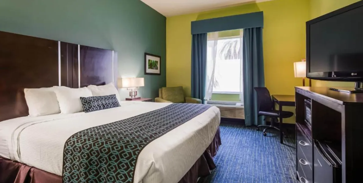 Best Western Plus Carrizo Springs Inn & Suites hotel detail image 6