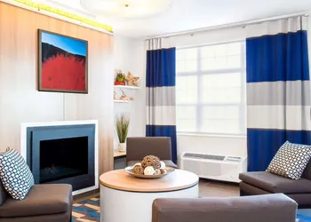 Microtel by Wyndham Vernal / Naples hotel thumbnail 3