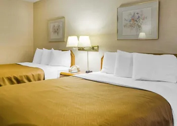 Econo Lodge Mifflintown hotel thumbnail 8