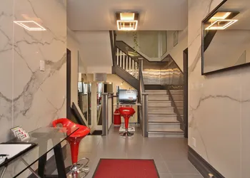 Swiss Hotel hotel thumbnail 2