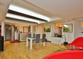 Swiss Hotel hotel thumbnail 7
