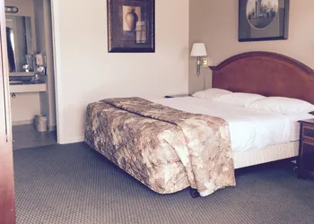 Rodeway Inn Hermiston - Umatilla hotel thumbnail 5