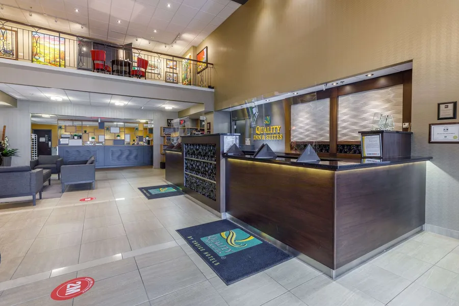 Quality Inn & Suites Victoriaville hotel detail image 2