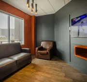 Quality Inn & Suites Victoriaville hotel detail image 4