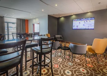 Quality Inn & Suites Victoriaville hotel thumbnail 3