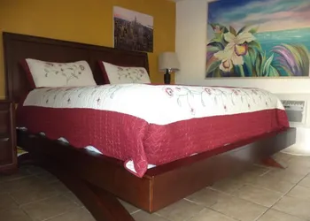 Glades Motel hotel thumbnail 4